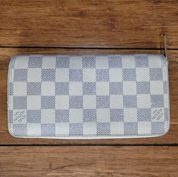 Louis Vuitton Handbags - Louis Vuitton Damier Azur Zippy Wallet